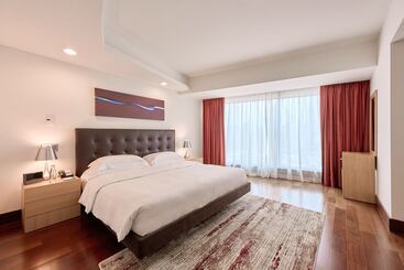 هتل Jumeirah Living World Trade Centre Dubai