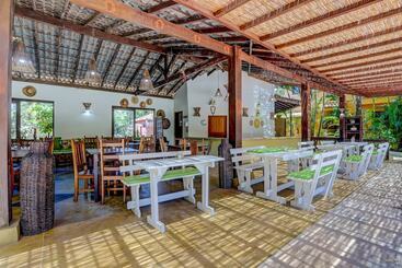 هتل Pousada Villa N'kara
