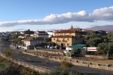 هتل روستایی Rural Hojaranzos