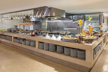 هتل Sofitel Shahd Al Madinah