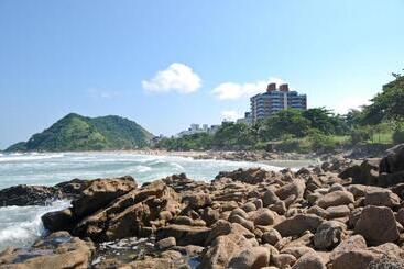 هتل Strand