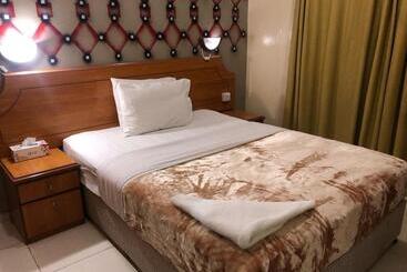 Index Hotel