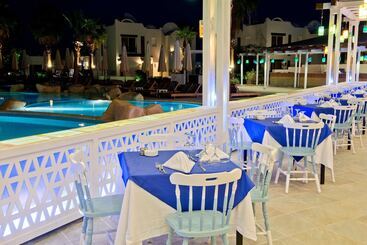 استراحتگاه Amphoras Aqua