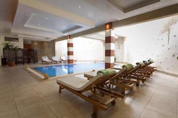 Sharm Club Beach Resort