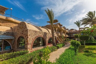 استراحتگاه Utopia Beach Club