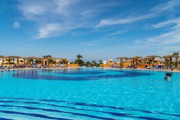 استراحتگاه Utopia Beach Club