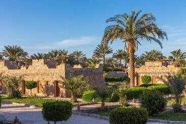 استراحتگاه Utopia Beach Club