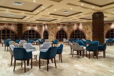 استراحتگاه Utopia Beach Club