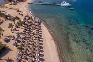 منتجع Utopia Beach Club