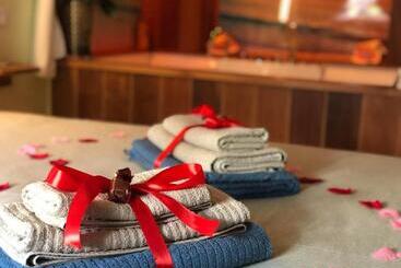 تختخواب و صبحانه Dream & Relax Villa Fiore