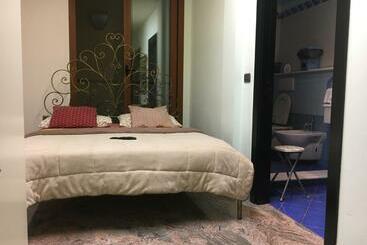 تختخواب و صبحانه Villa Angela