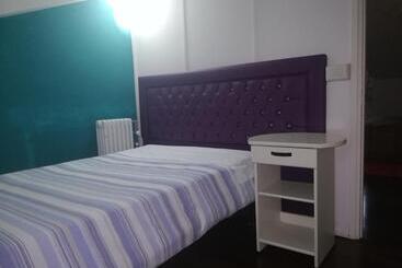 تختخواب و صبحانه Villa Magnolia Garda Lake