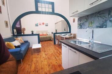 Atlantis Surf Hostel - Moya