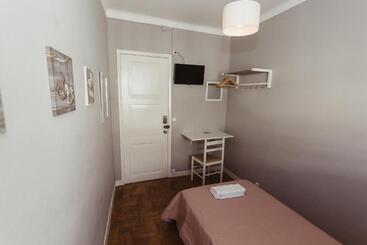 پانسیون Brivaldo Guest House