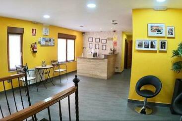 پانسیون Hostal Plaza Mayor