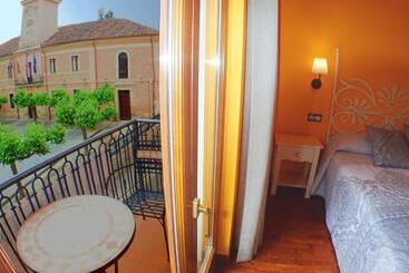 پانسیون Hostal Plaza Mayor