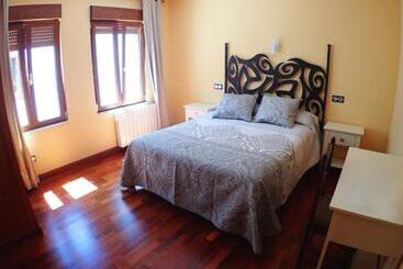پانسیون Hostal Plaza Mayor