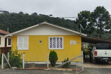 پانسیون Pousada Alternativa Dora