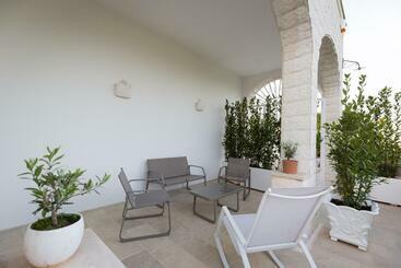 تختخواب و صبحانه Dimora San Quirico   Rooms & Food