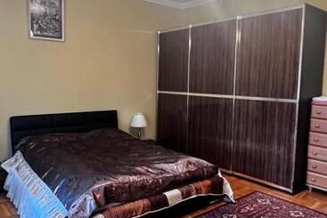 تختخواب و صبحانه Spacious Rooms In Peaceful Jelgava Area