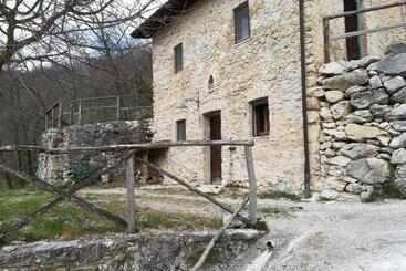 ホテル Agriturismo Le Cascine