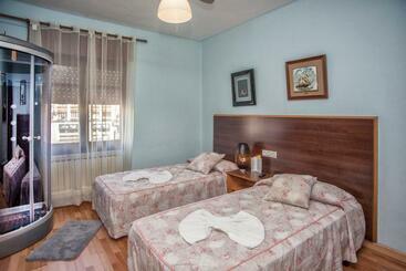 펜션 Hostal Goias