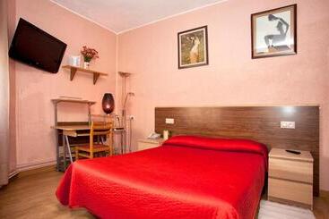 펜션 Hostal Goias