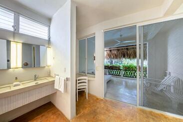 Villa Maria Bed And Breakfast