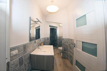 تختخواب و صبحانه Villa C Luxury Estate