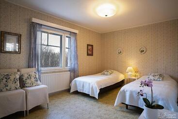 تختخواب و صبحانه Westbay Inn