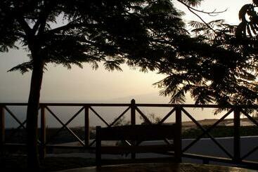هتل Casa Rural Finca Las Dulces
