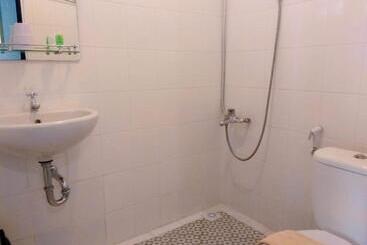 پانسیون Jos & Hanny Homestay