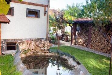 پانسیون Valevitsata Guesthouse