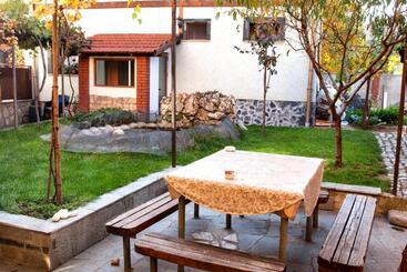 پانسیون Valevitsata Guesthouse