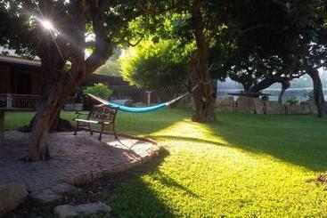 تختخواب و صبحانه Villa Giulia   Sicilian Luxury Garden