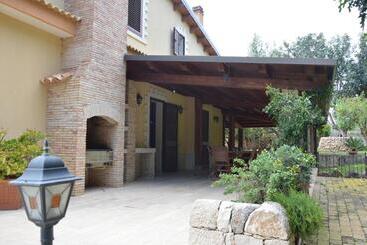 تختخواب و صبحانه Villa Giulia   Sicilian Luxury Garden