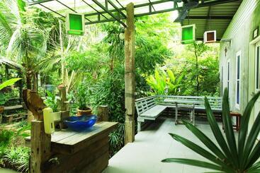 Hatthatara Resort