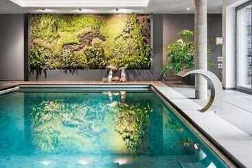 هتل Hôtel Wellness Eau De Roche Durbuy