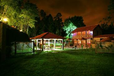 هتل Quinta Da Costa