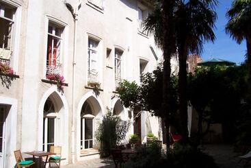 پانسیون L Orangerie