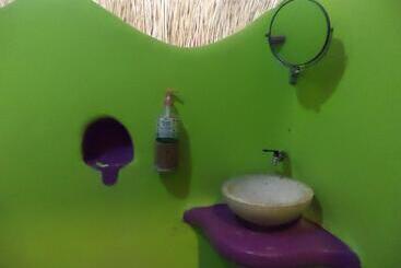 هاستل Topi Inn
