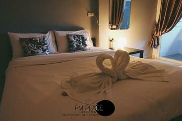 مُتل Pm Place