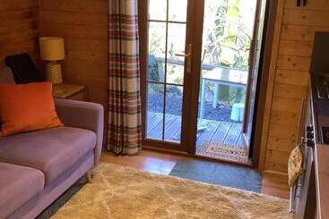 پانسیون Little London Bed & Breakfast And Glamping Pod