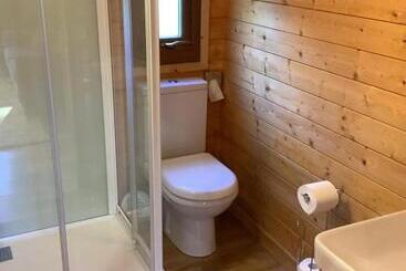 پانسیون Little London Bed & Breakfast And Glamping Pod