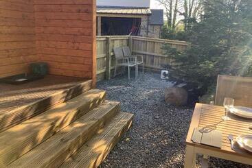 پانسیون Little London Bed & Breakfast And Glamping Pod