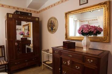 B&b L  Antica Fonte