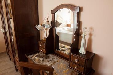 B&b L  Antica Fonte