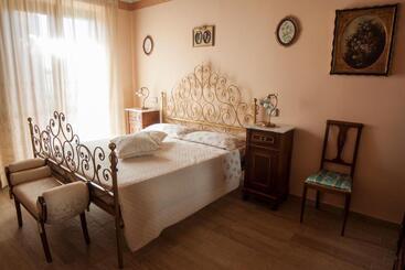 B&b L  Antica Fonte
