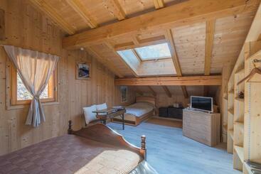 تختخواب و صبحانه Chantemerle 1741, Chambres D Hôtes à La Montagne