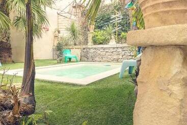 تختخواب و صبحانه H2o Chambres D Hôtes